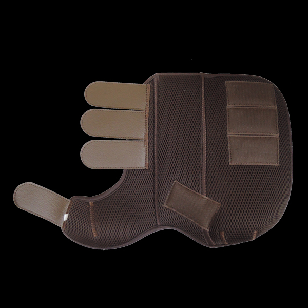 PUNCHING FOREFOOT BOOT